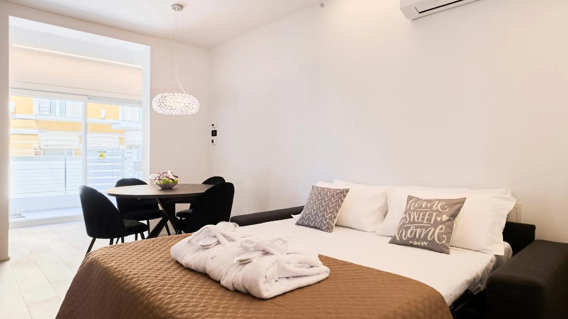 Luxury Home Ceccarini - Lungomare Con Parcheggio Privato Riccione Villa